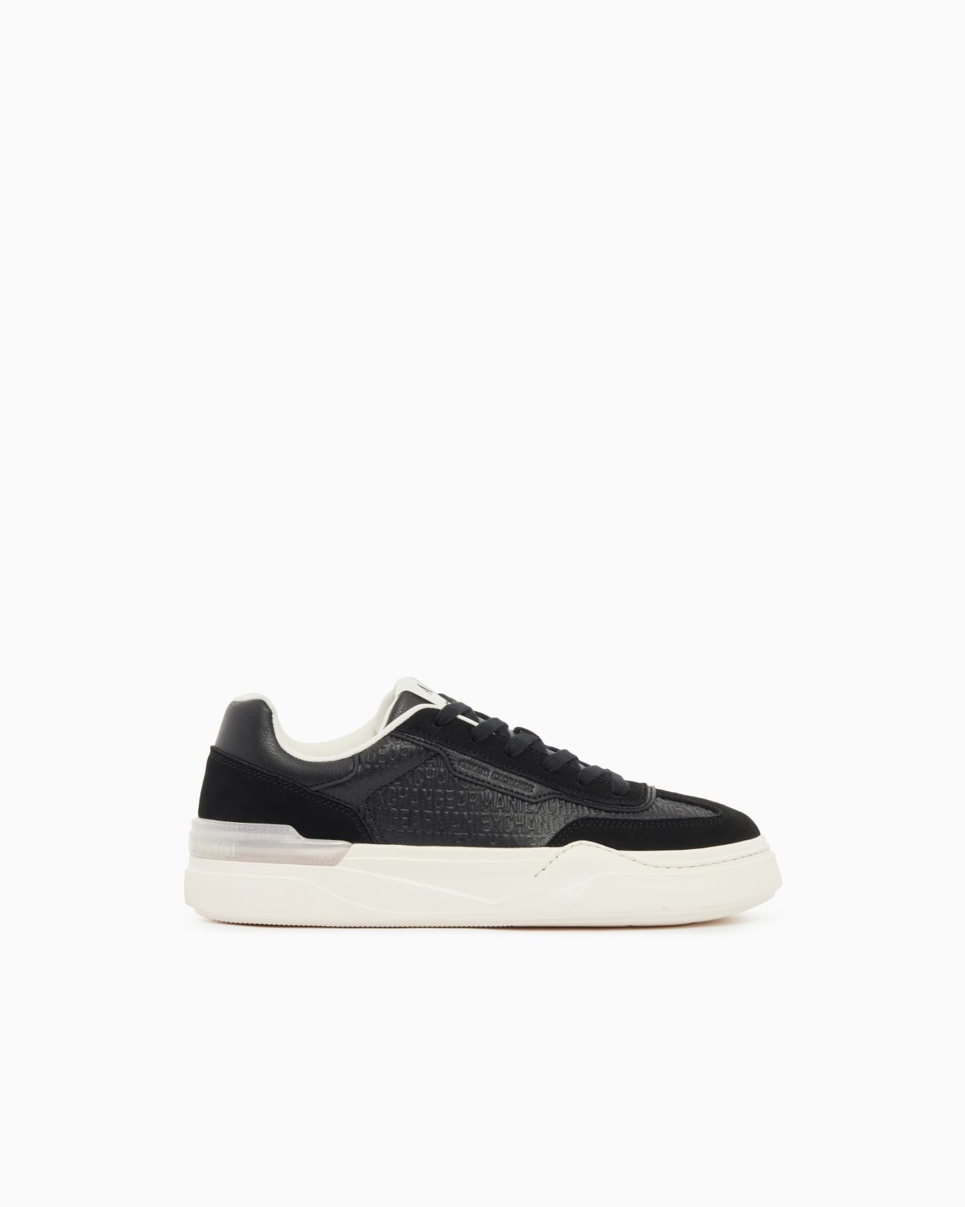 Sneakers with suede inserts