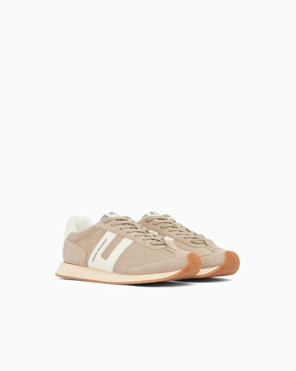 Sneakers with side logo band
