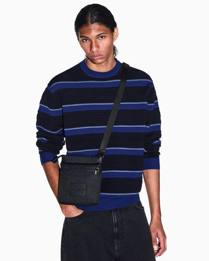 flat crossbody messenger bag