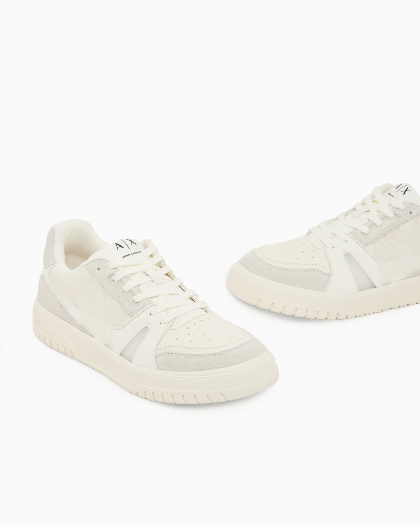Sneakers in split leather and suede