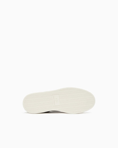 Sneakers in suede and split leather with a rubber sole