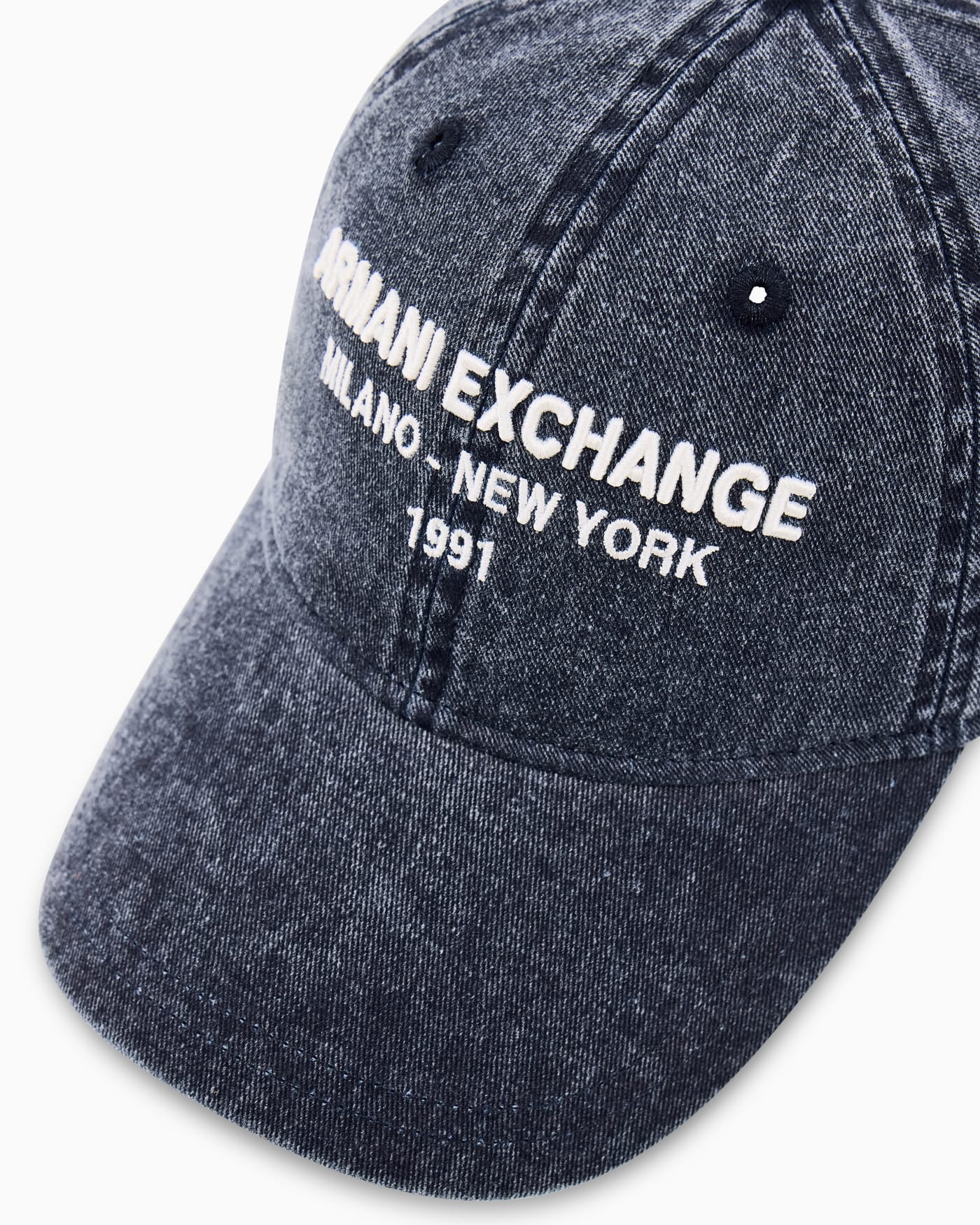 Baseball hat in cotton twill with