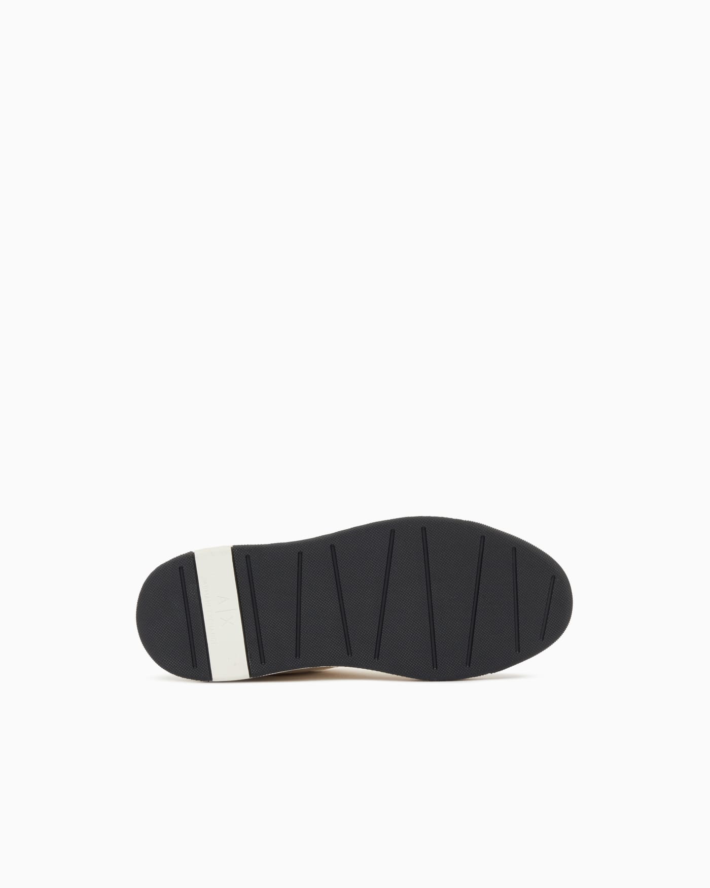 Sneakers in suede and mesh with a rubber sole