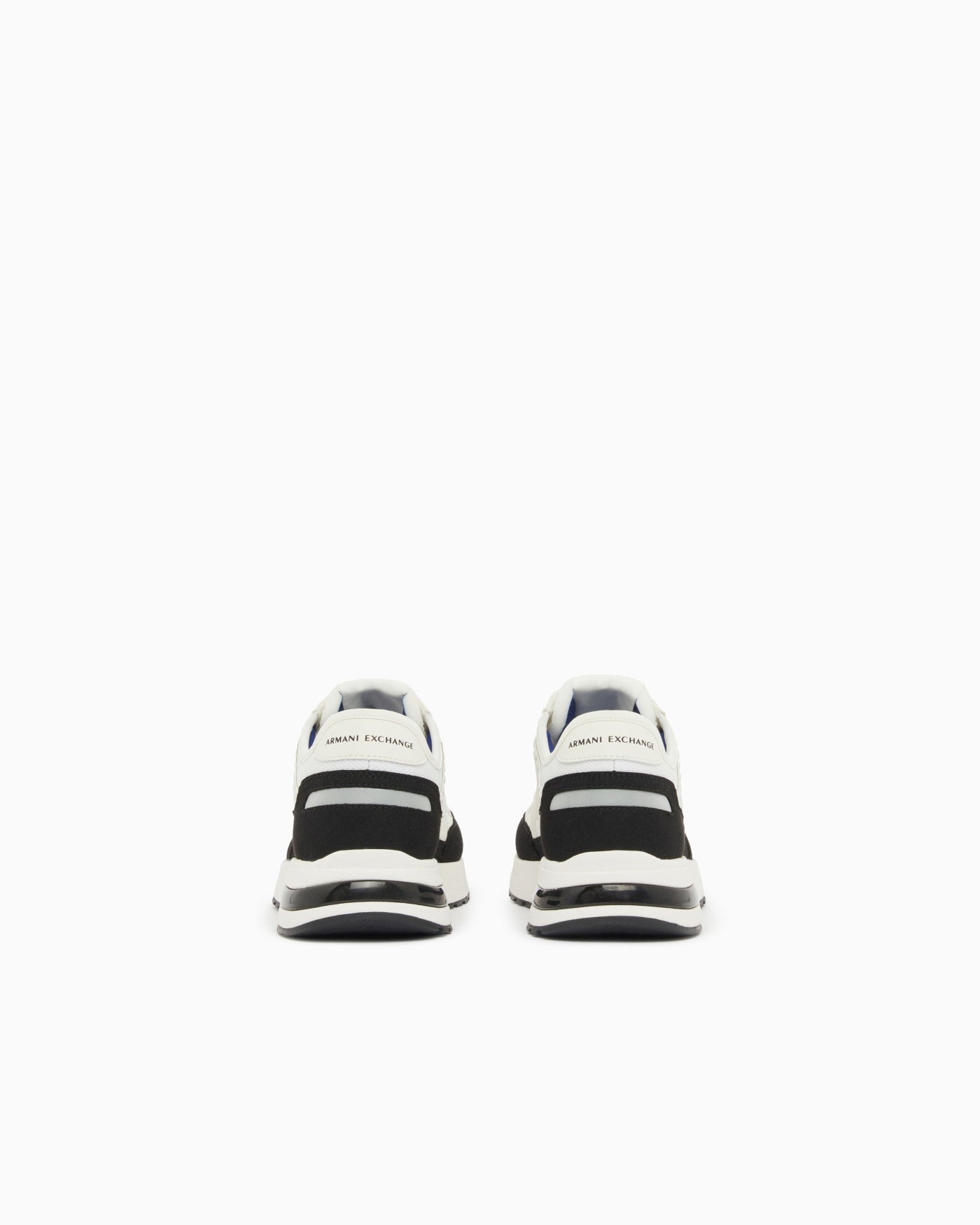 Sneakers in ripstop with micro suede