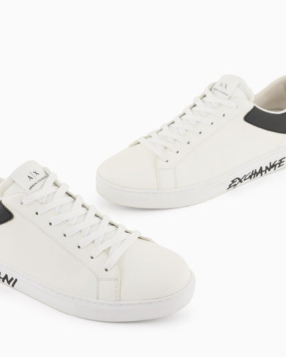 Sneakers with logo