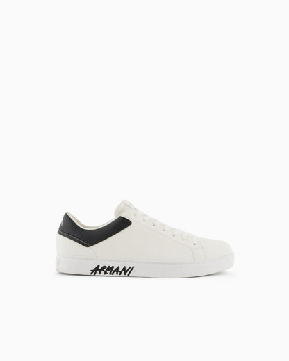 Sneakers with logo