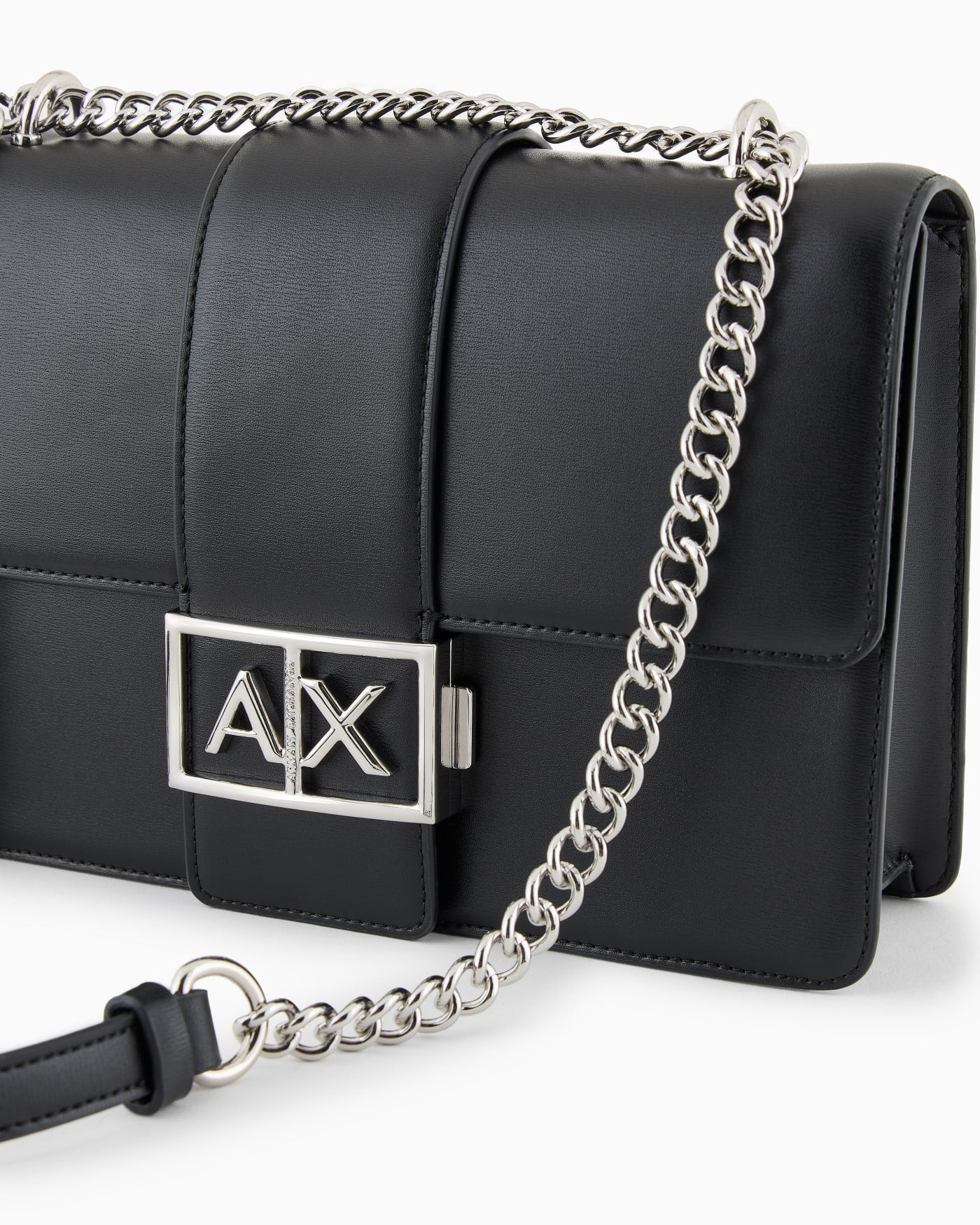 Smooth faux leather crossbody woman