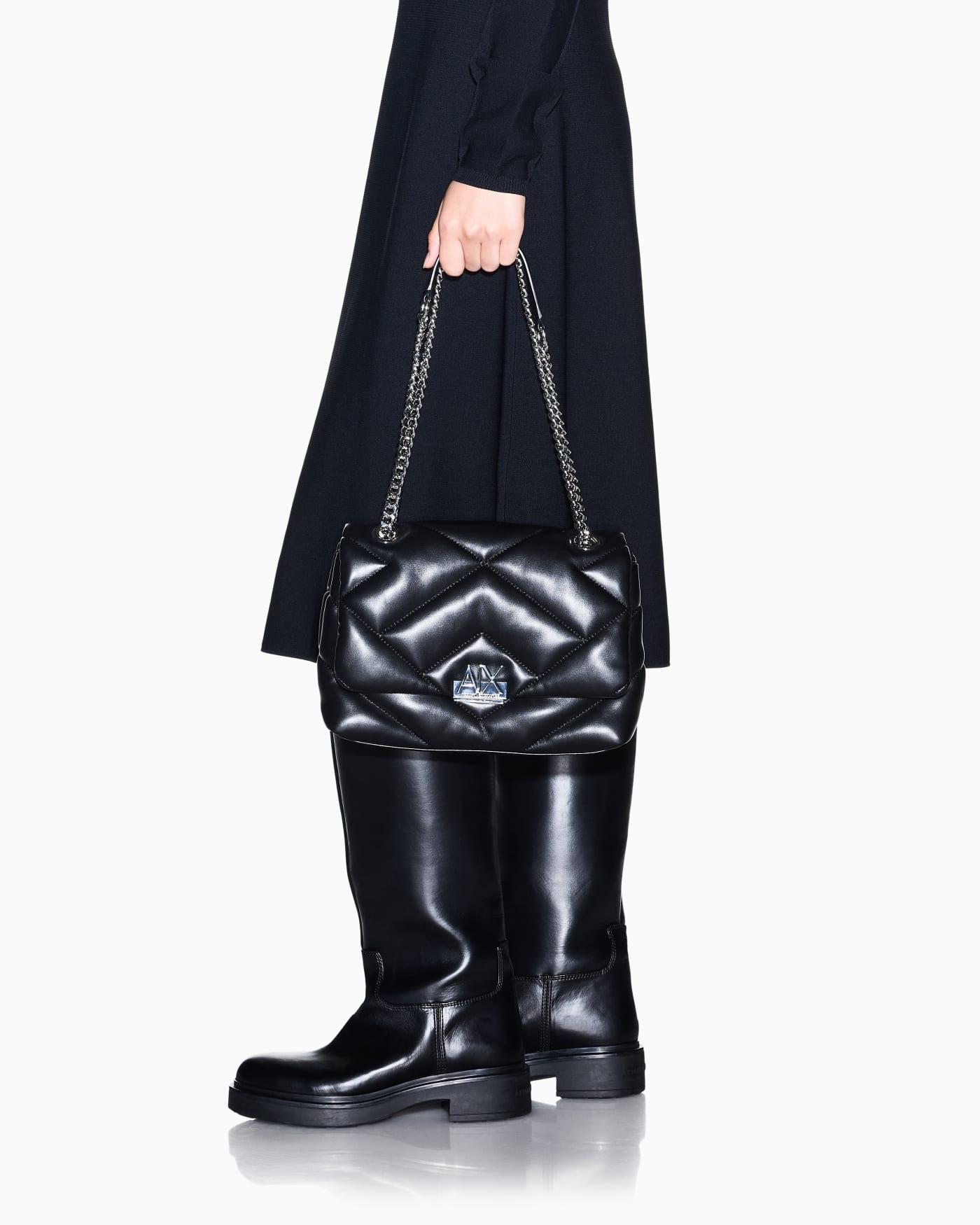 Crossbody messenger bag
