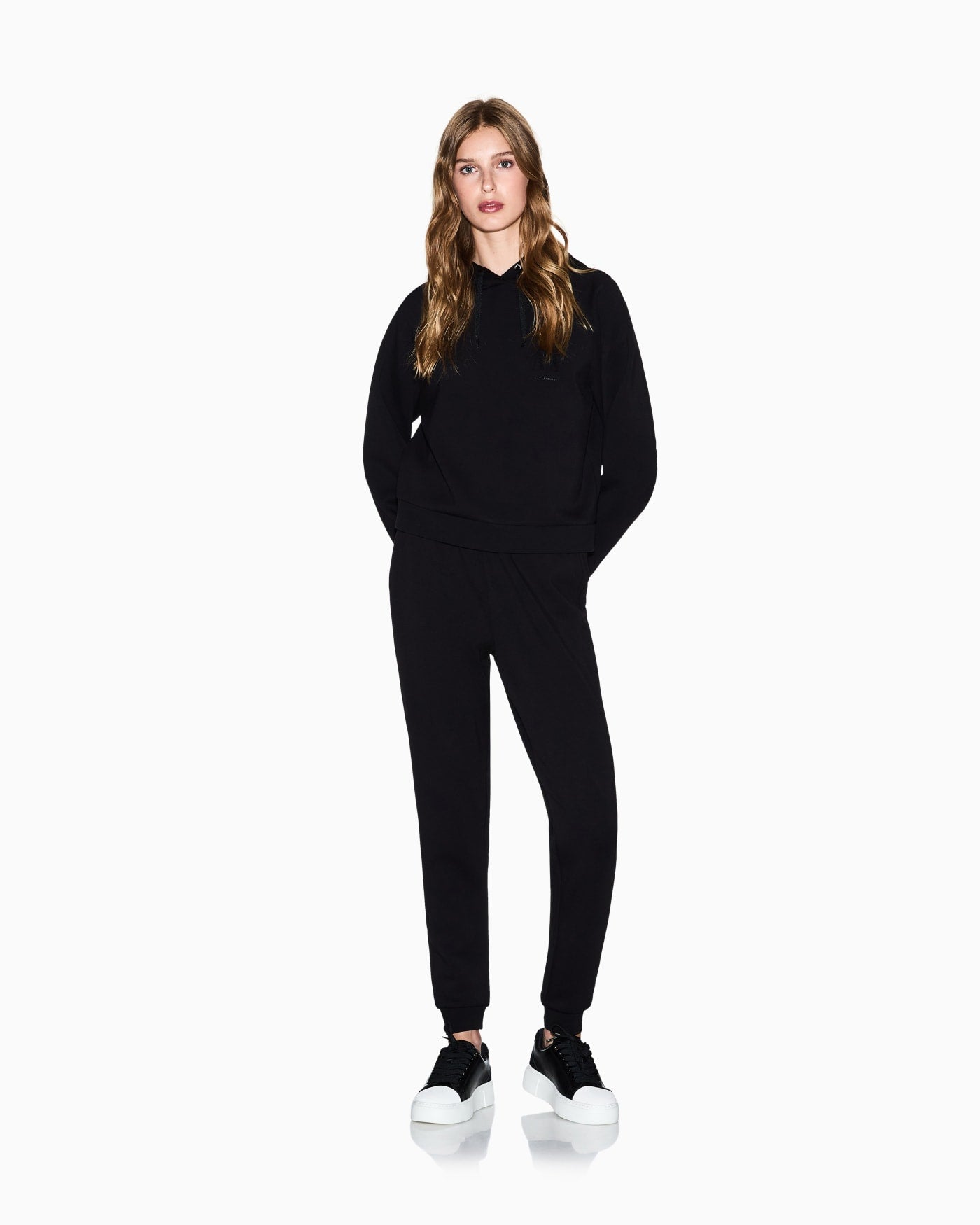 Tapered viscose joggers woman