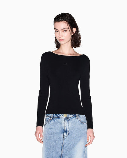 Long-sleeved boat neck sweater