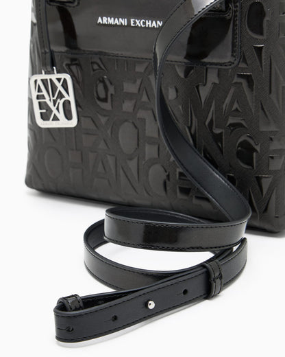 Glossy embossed logo shopper woman