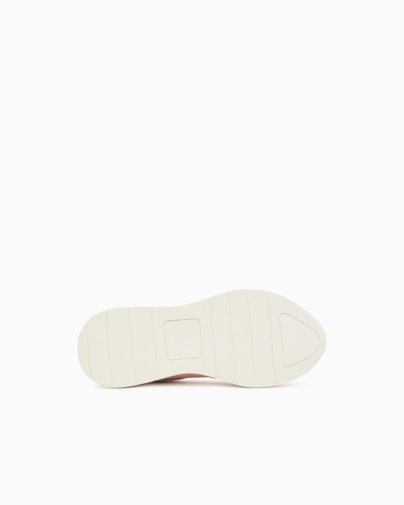Technical mesh sneaker with thick sole and chain