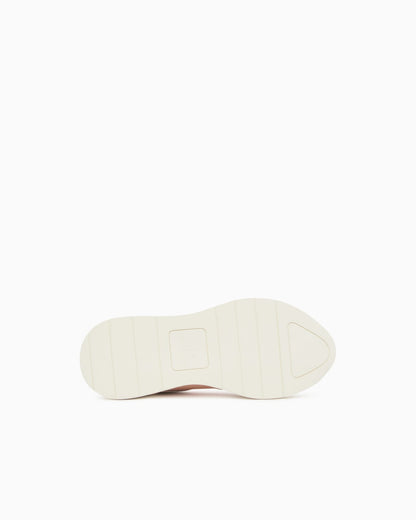 Technical mesh sneaker with thick sole and chain