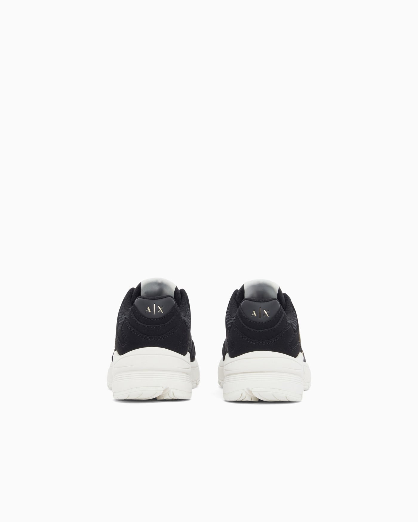 Sneakers in mesh and nylon with rubber sole