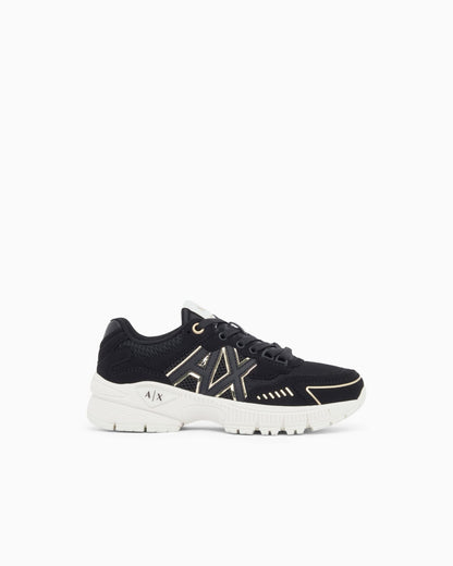 Sneakers in mesh and nylon with rubber sole