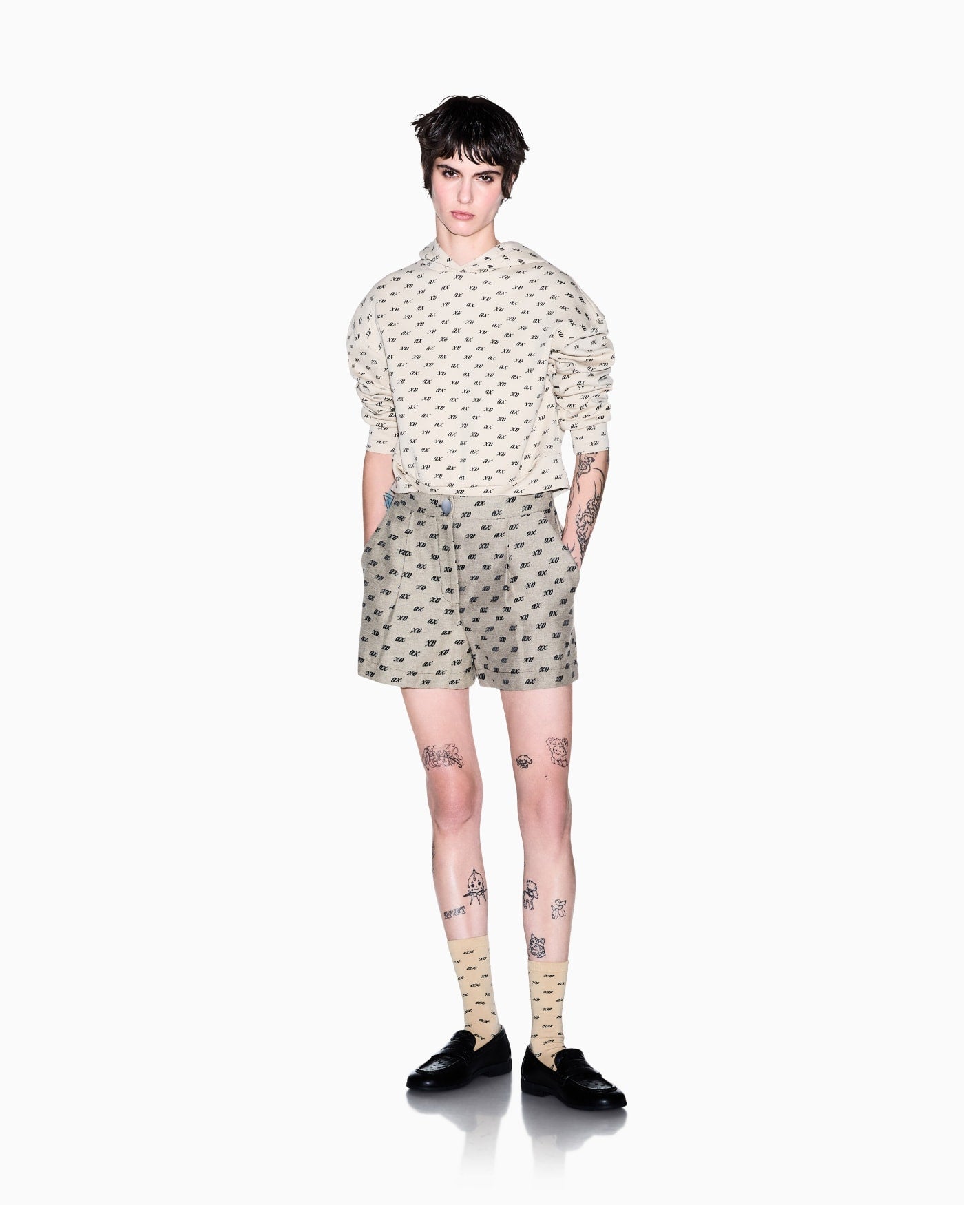 sweatshirt in organic cotton with allover print