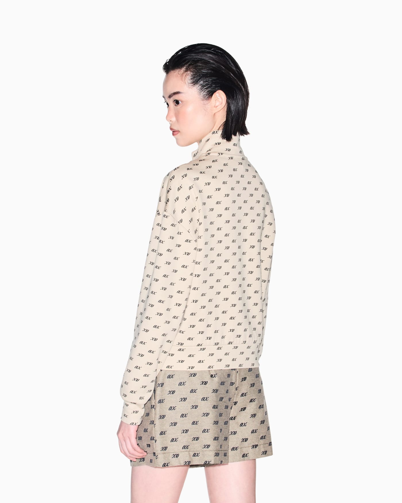 sweatshirt in organic cotton with allover print