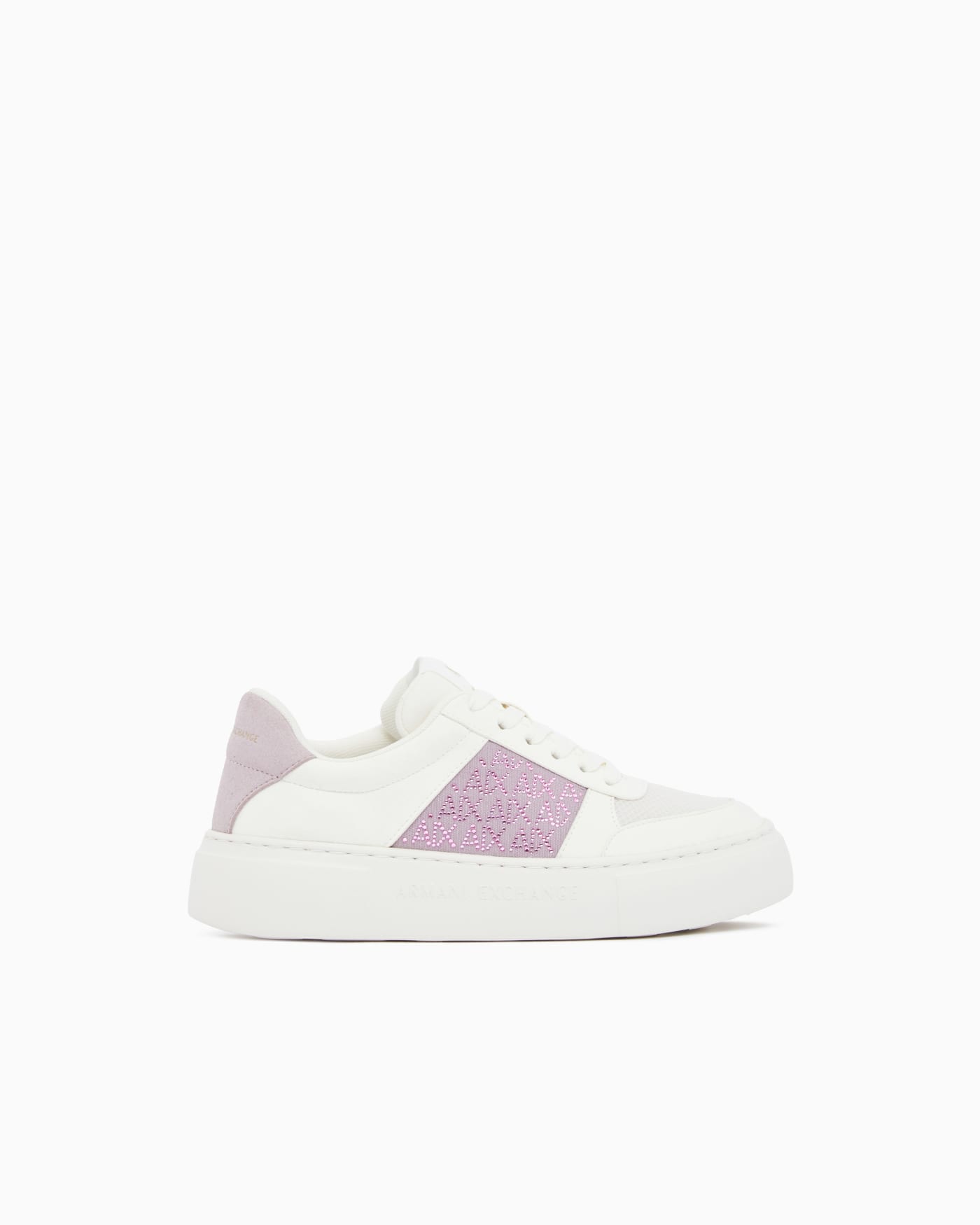 Lace-up low-top sneakers in textured mesh with a thick sole