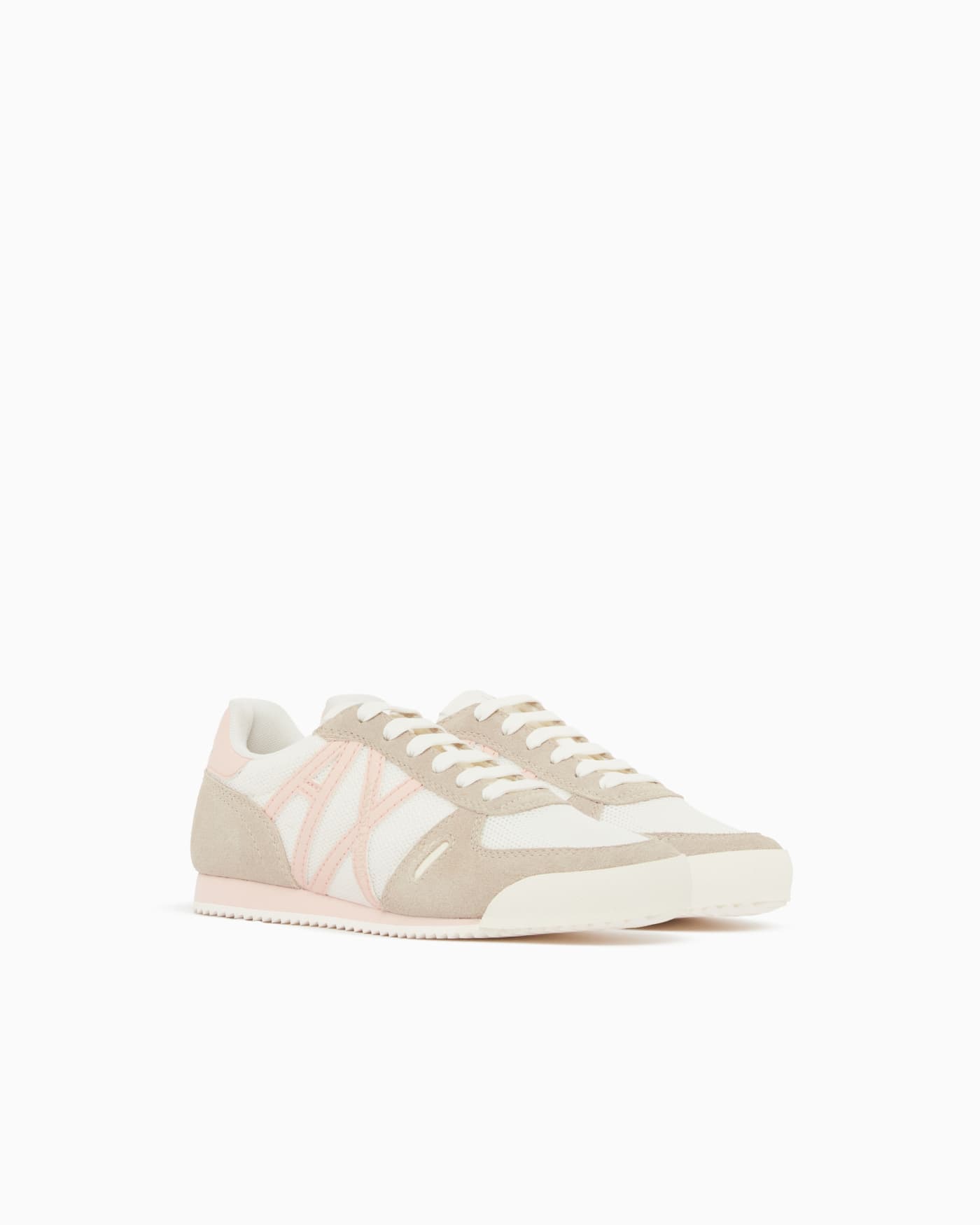 Sneakers in suede and mesh with reflective details