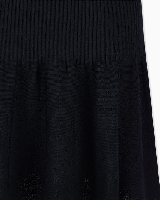 slim fit dress in knitted recycled viscose