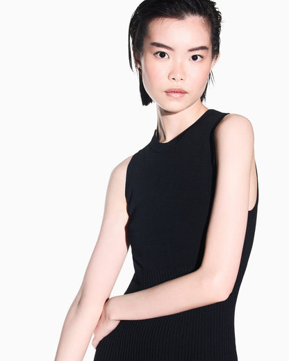 slim fit dress in knitted recycled viscose
