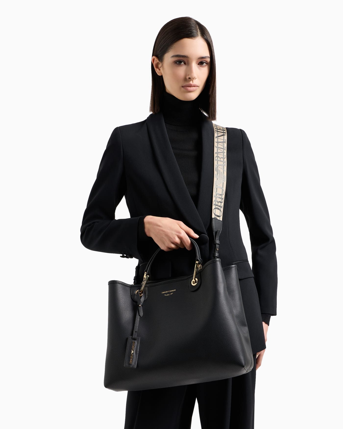 Tote bag with pouch and strap for woman