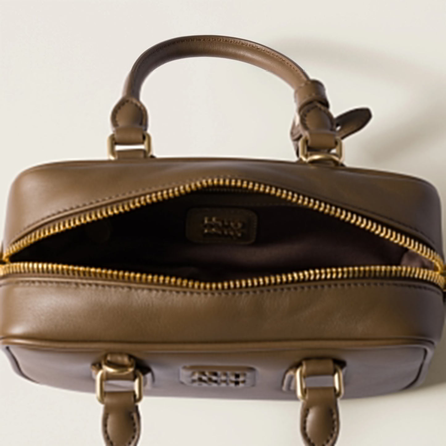 Arcadie leather bag