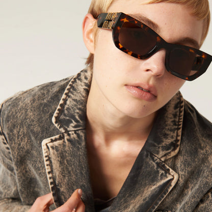 Miu Glimpse sunglasses