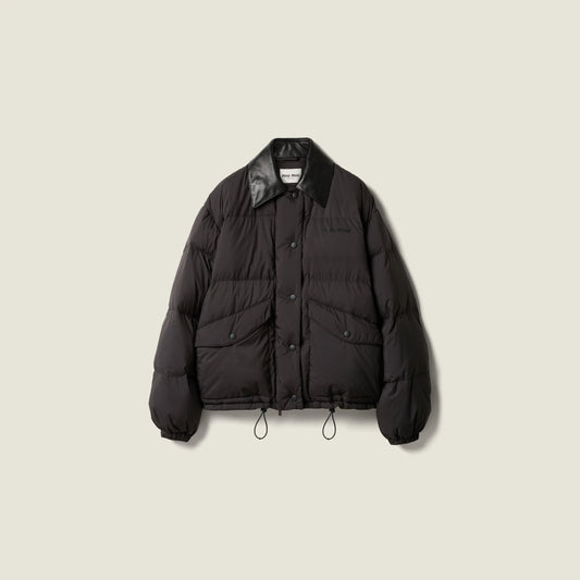 Technical pongé cropped down jacket