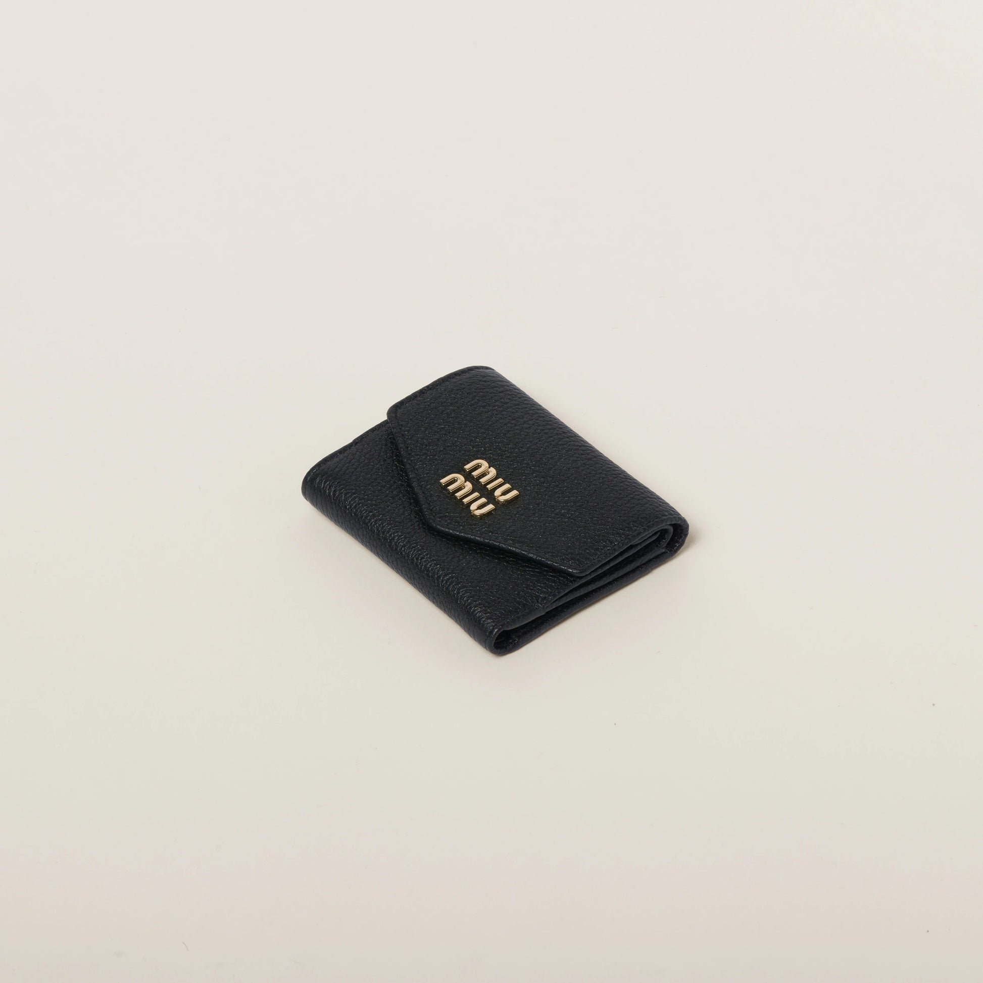 Small leather wallet