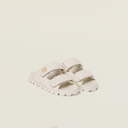Matelassé nappa leather slides