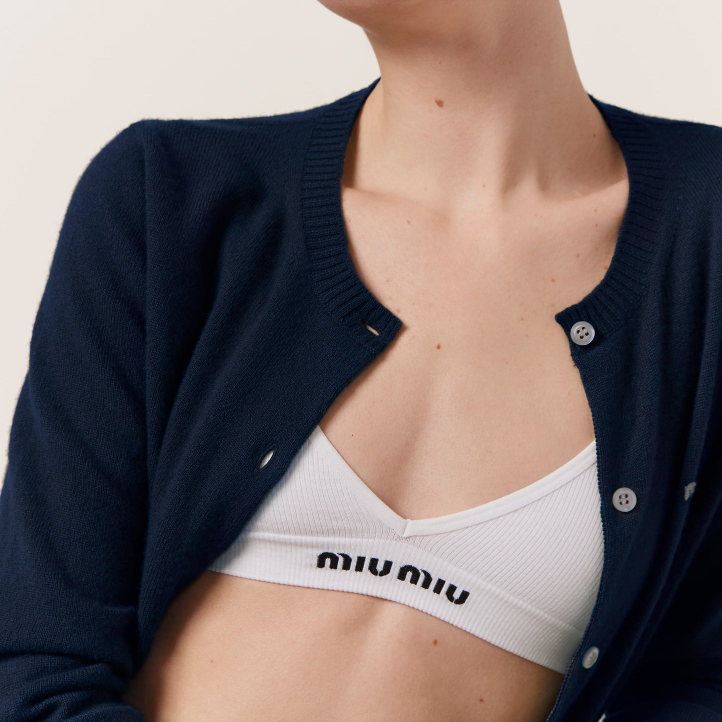 Seamless bra