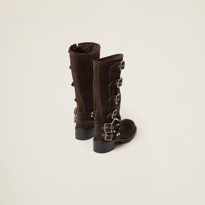 Suede boots
