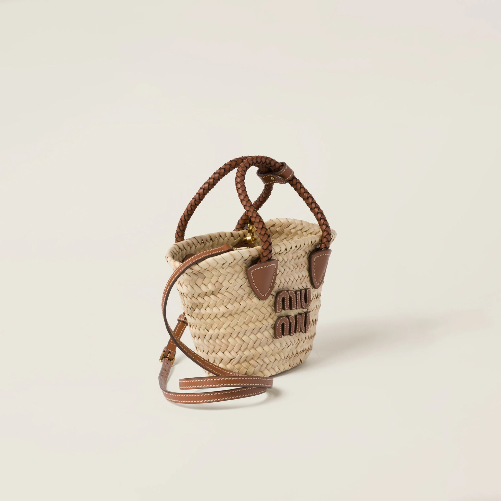 Woven fabric handbag
