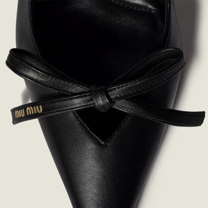 Leather slingback pumps with bow