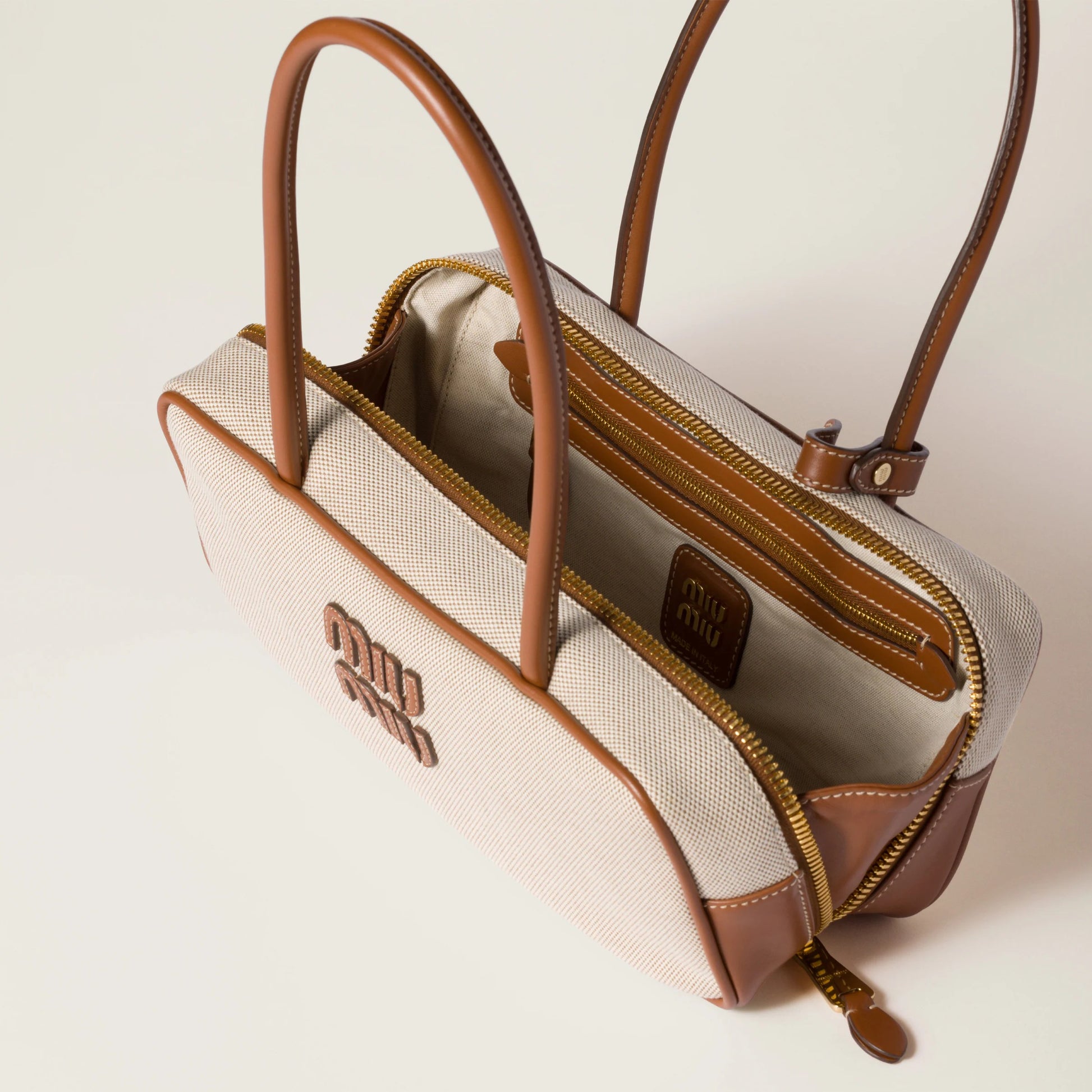 Beau canvas and leather bag