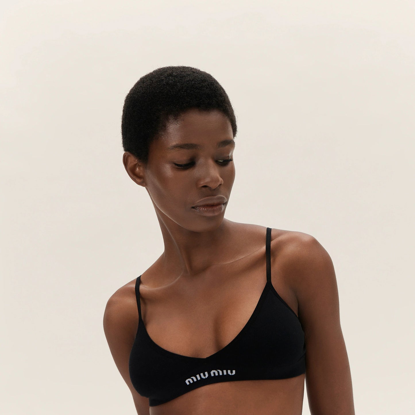 Seamless bra