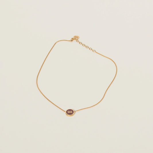 Metal necklace