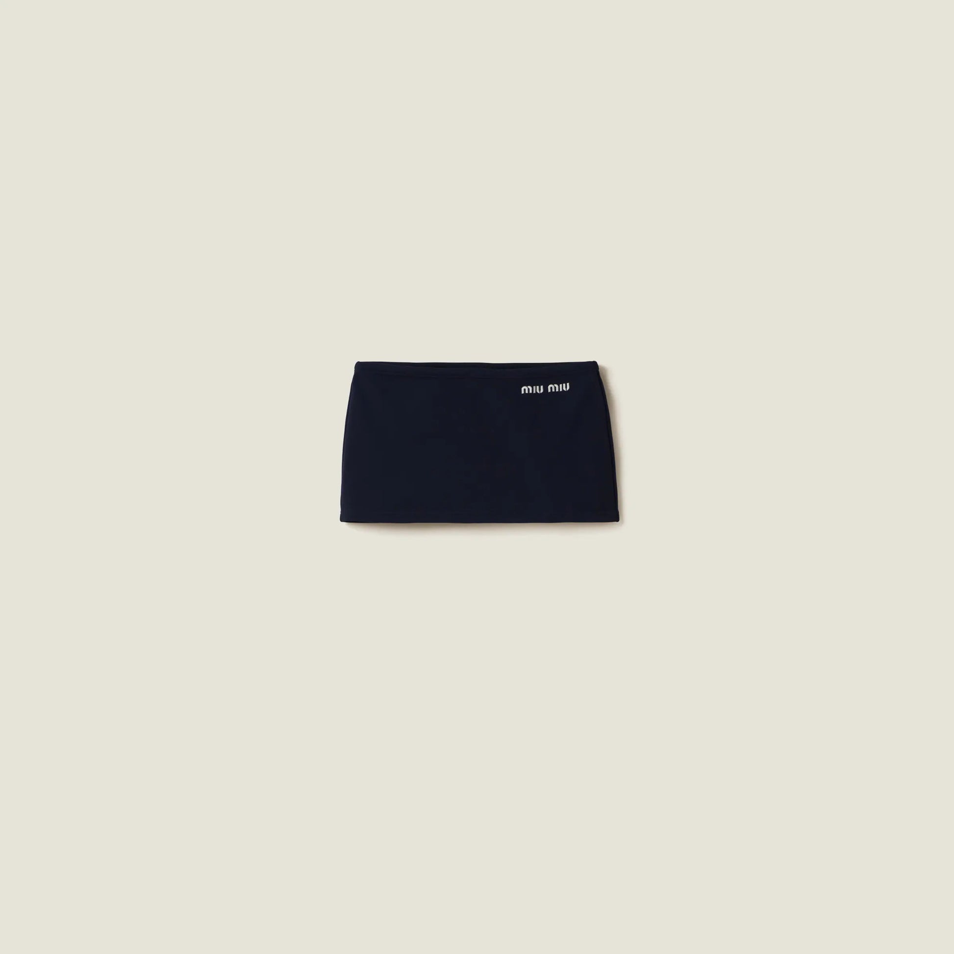 Technical yarn miniskirt