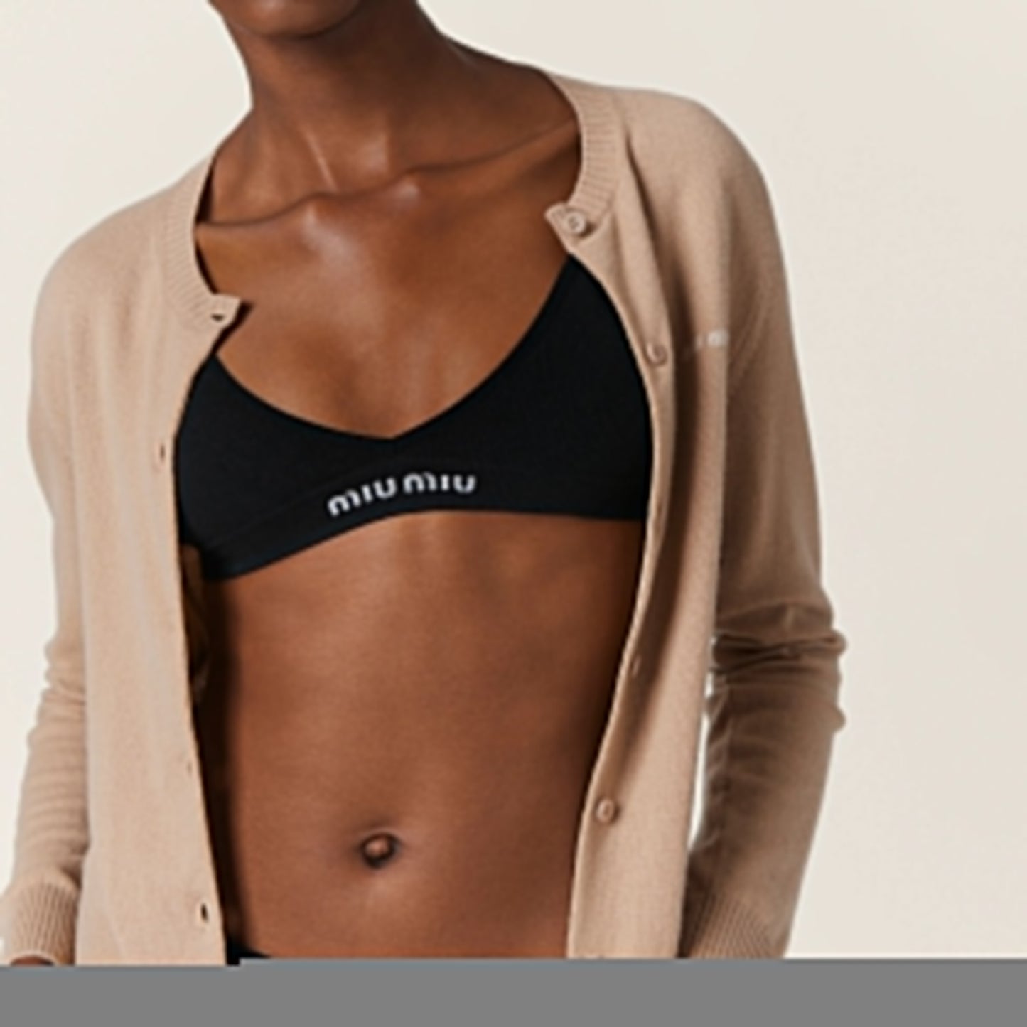 Seamless bra