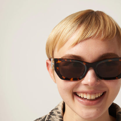 Miu Glimpse sunglasses
