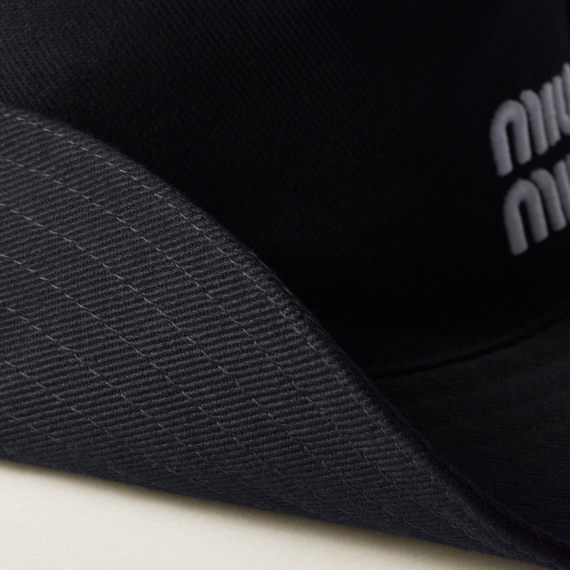 Drill hat