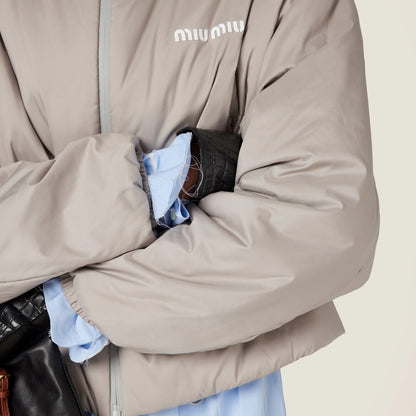Technical pongé jacket