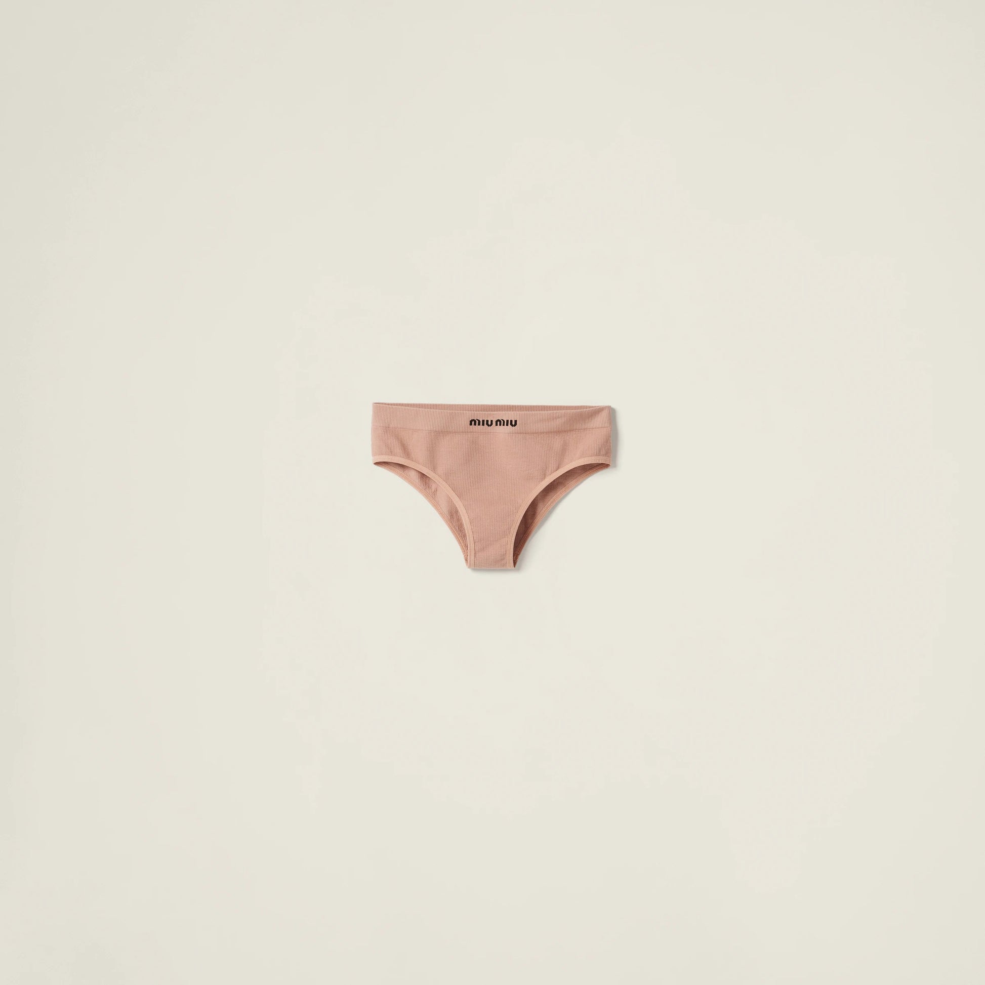 Seamless panties