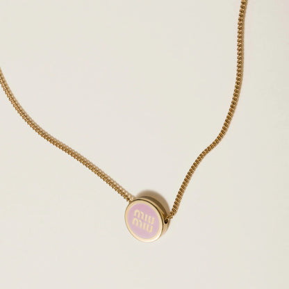 Metal necklace