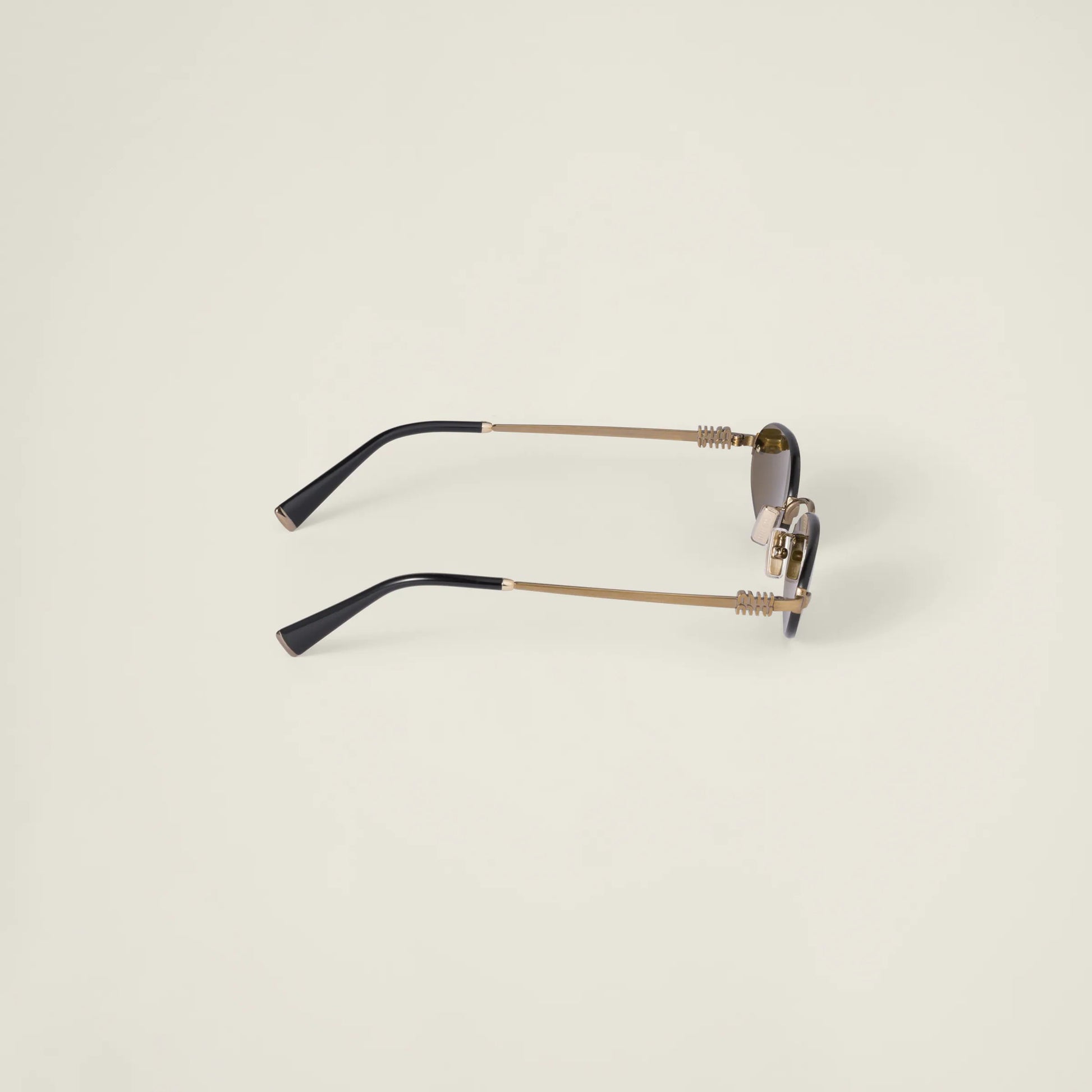 Miu Miu Logo sunglasses