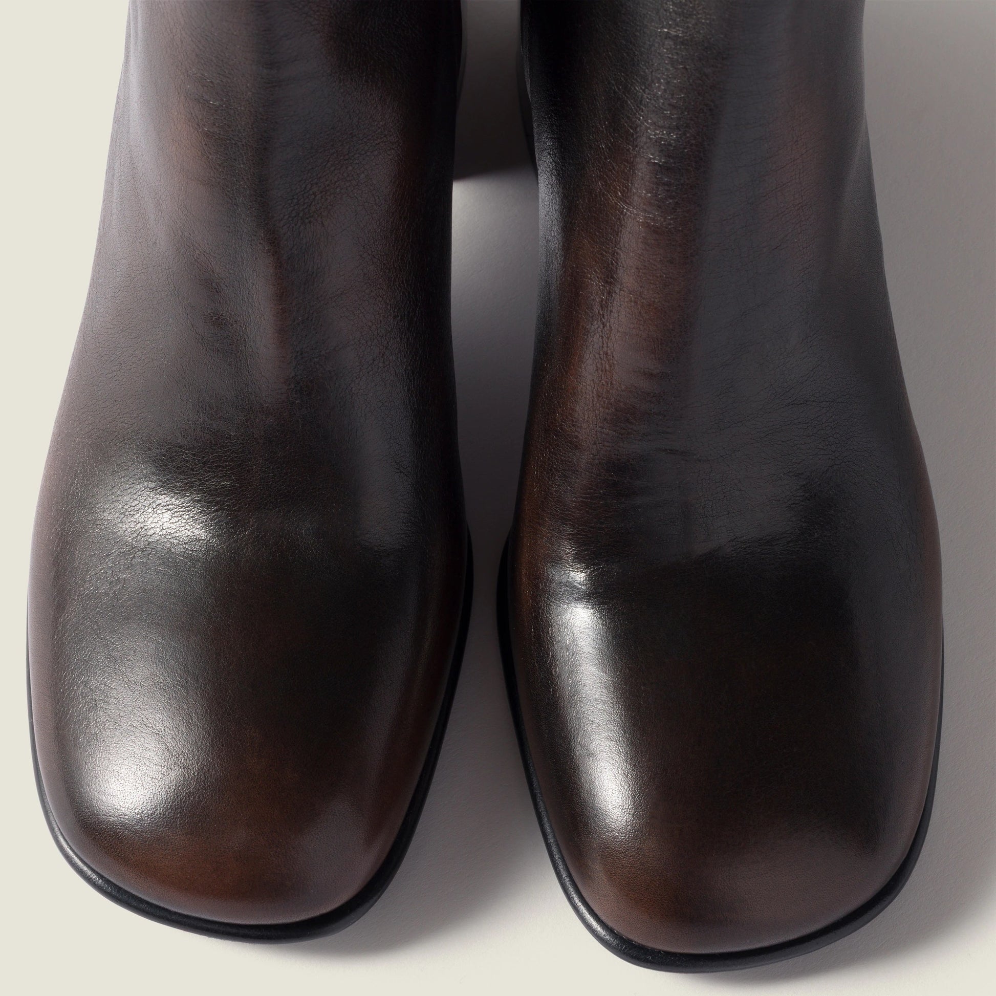 Fumé calf booties