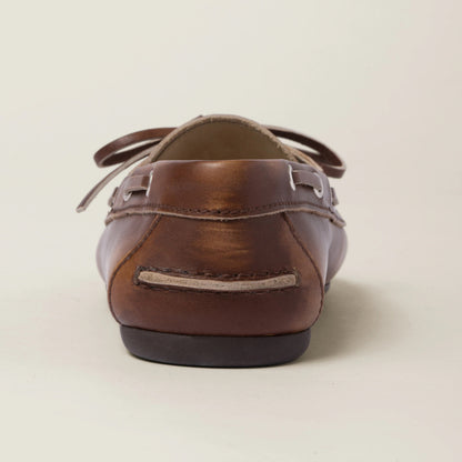 Bleached leather Deck shoes