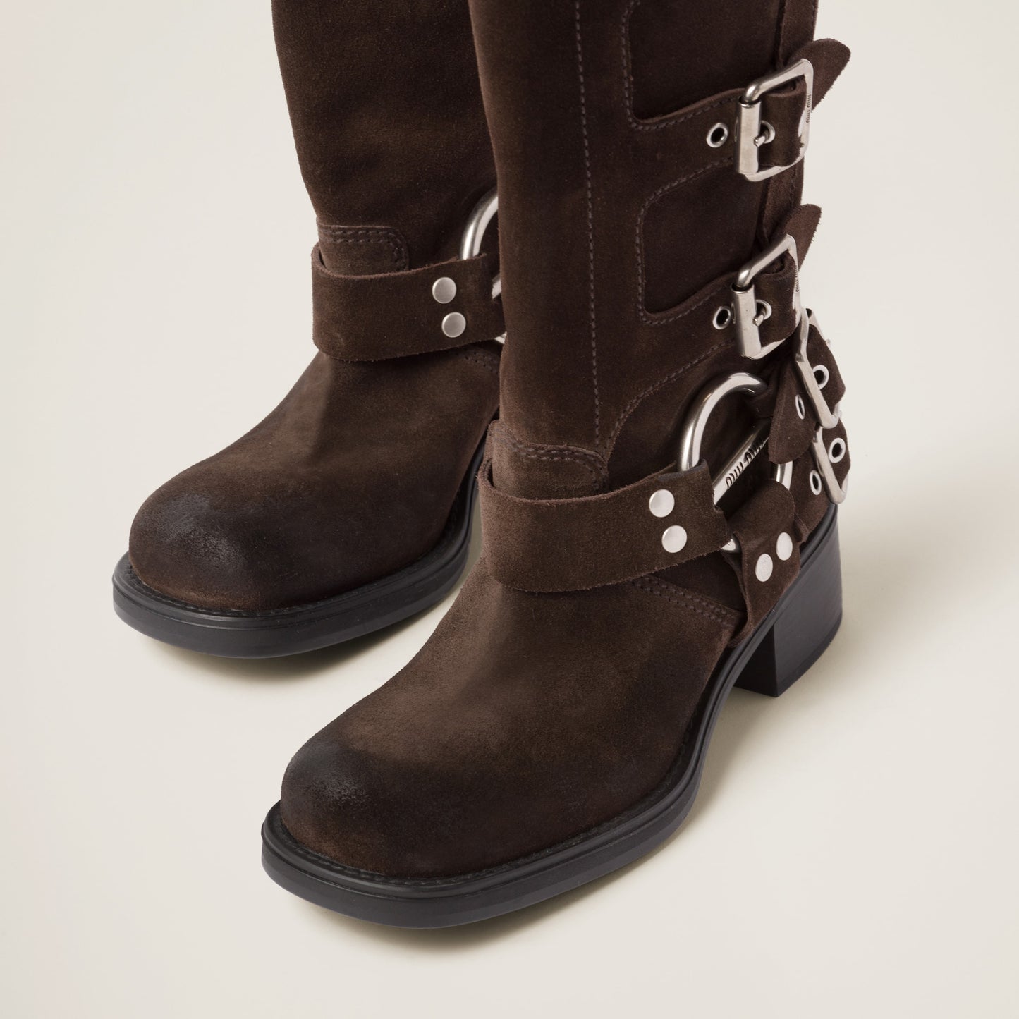 Suede boots