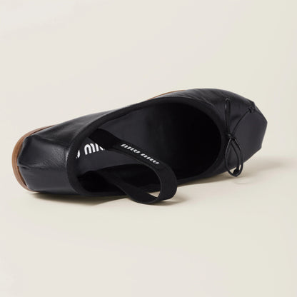 Leather ballerinas